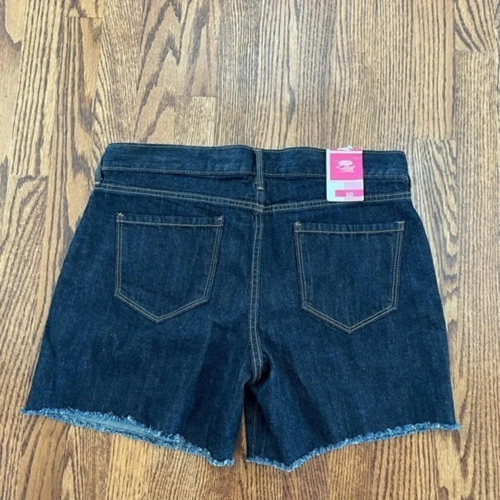 Old navy flirt‎ 5” dark wash denim jean shorts 10